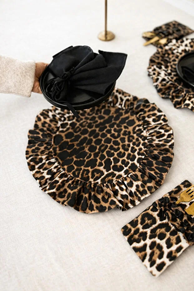 Leopard Serisi Keten Fırfır Detaylı Yuvarlak Amerikan Servis / Supla