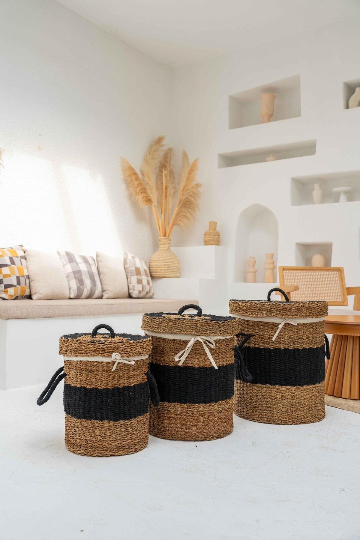 Hasır Kapaklı Ve Kulplu En Büyük Boy Çamaşır Sepeti