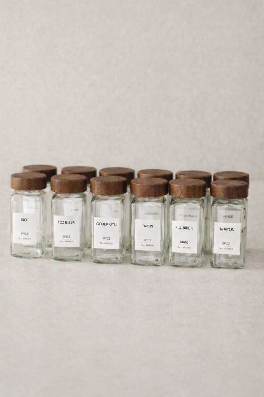 12Li Cam Bambu Kapaklı Kare Kahve Baharatlık Seti (14 adet etiket)