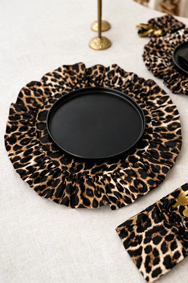 Leopard Serisi Keten Fırfır Detaylı Yuvarlak Amerikan Servis / Supla