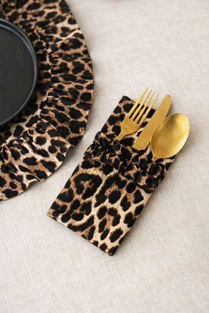 Leopard Serisi Fırfırlı 3 Bölmeli Çatal-Kaşık-Bıçak Kılıfı