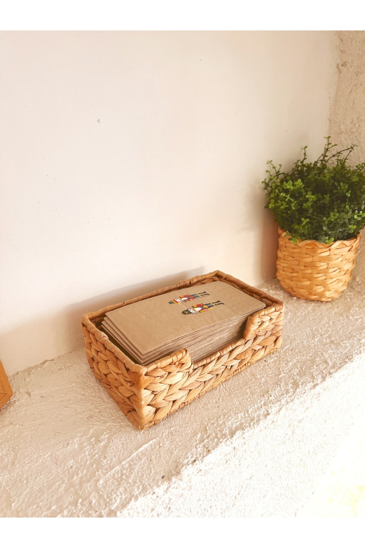 Ikea Hasır Su Sümbülü Dikdörtgen Peçetelik / Saklama Kutusu