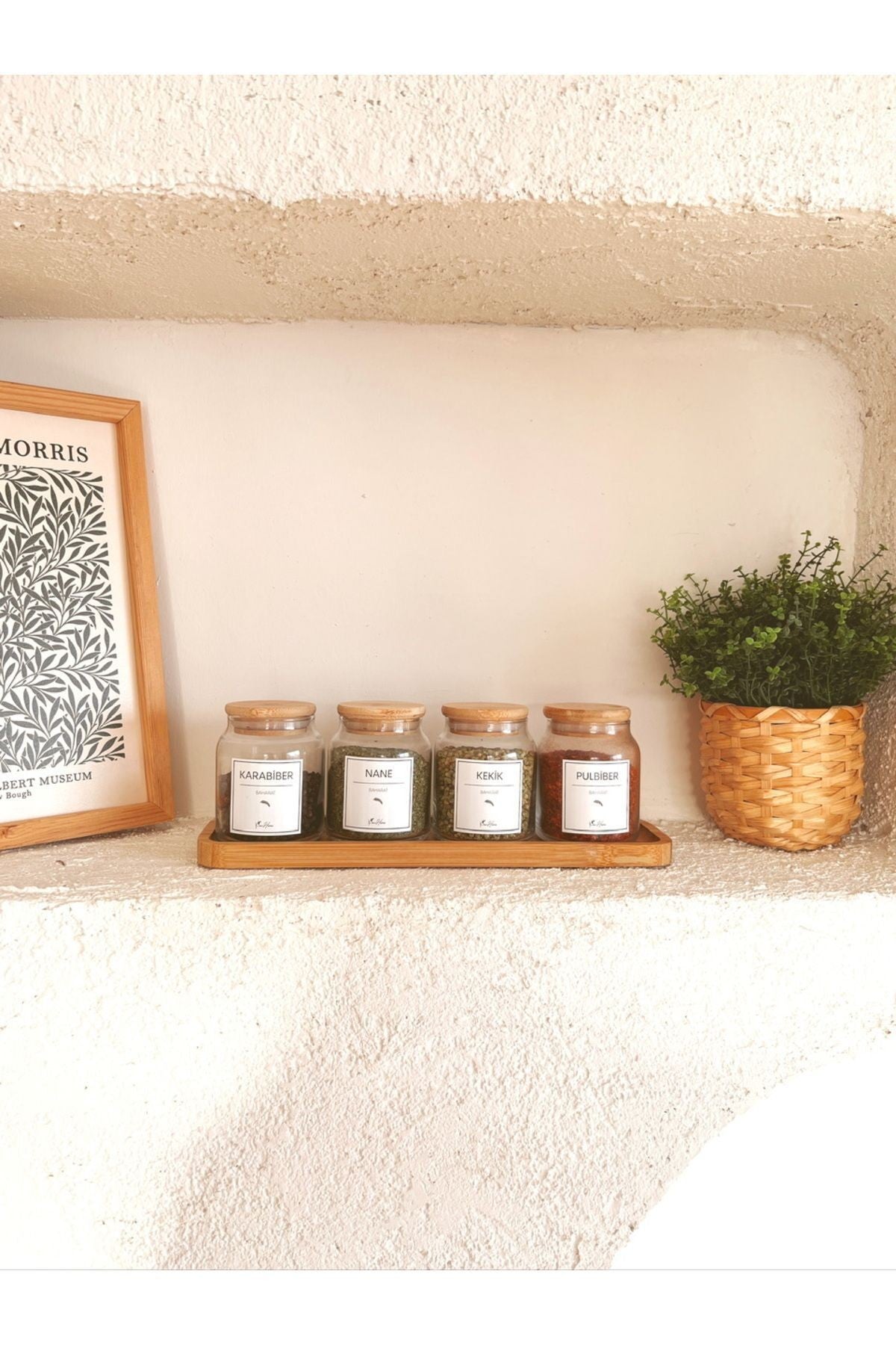 Bambu Vakum Kapaklı 4lü Etiketli Cam Baharat Seti 16 Adet Etiket Ile