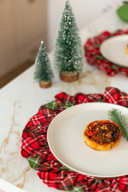 4Lü Ekose Kumaş Yuvarlak Fırfır Detaylı Amerikan Servis / Supla Yılbaşı Özel