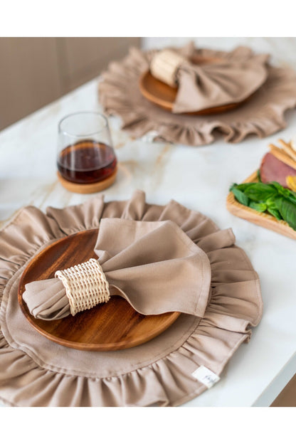 6Lı %100 Dak Keten Yuvarlak Fırfır Detaylı Amerikan Servis/ Supla KAHVERENGİ