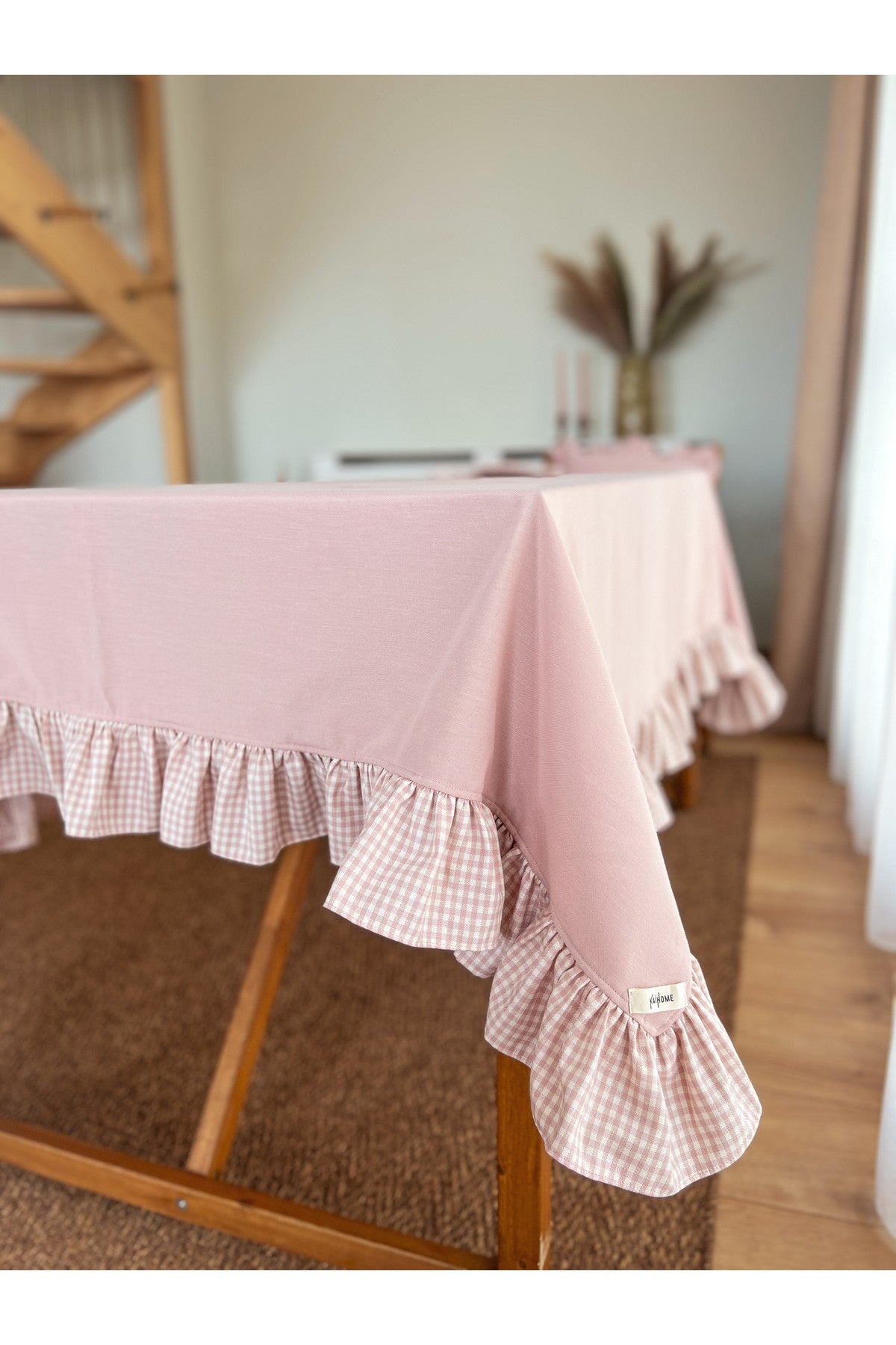Rosy Keten Fırfırlı Masa Örtüsü 160x220cm Pembe