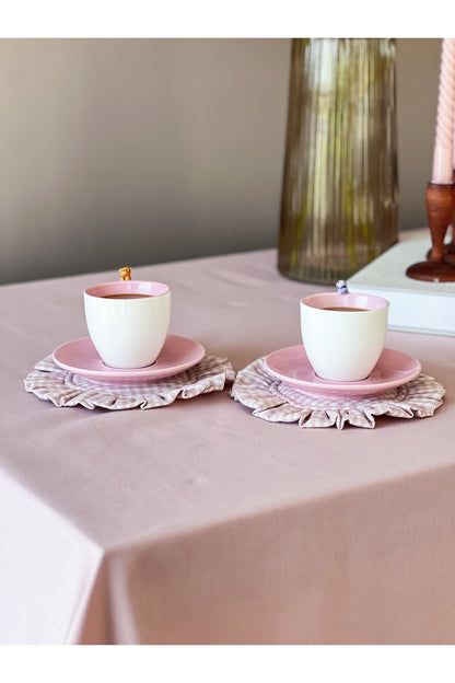 Rosy Keten Kareli Fırfırlı Bardak Altlığı Pembe