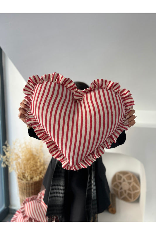 Lovely Kalp Fırfırlı Keten Iç Dolgulu Yastık / Kırlent 50cm