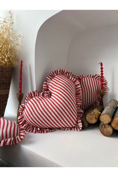 Lovely Kalp Fırfırlı Keten Iç Dolgulu Yastık / Kırlent 50cm