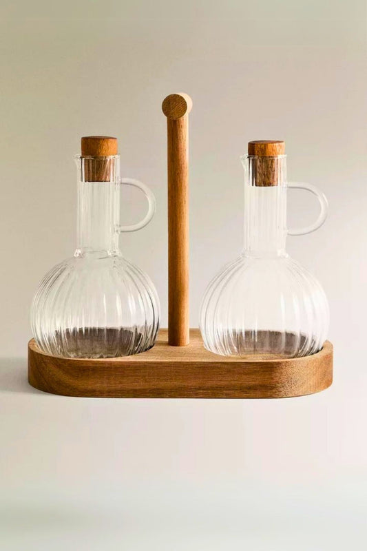 Borosilikat Cam ve Bambu Yağlık & Sirkelik Seti – 2'li, Doğal Ahşap Standlı, Şık Tasarım