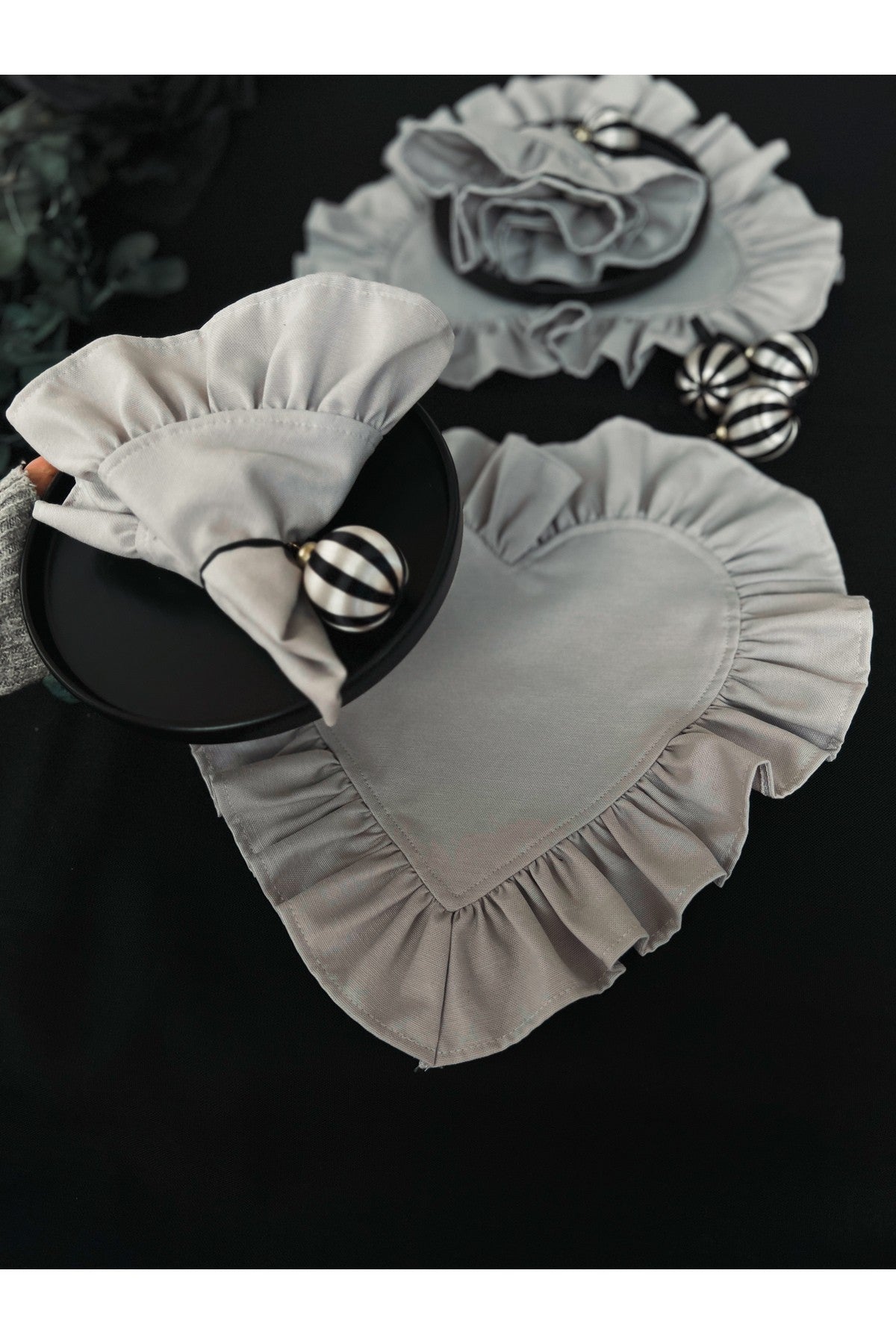 Moonlit Kalp Fırfırlı Keten Supla / Amerikan Servis 2li