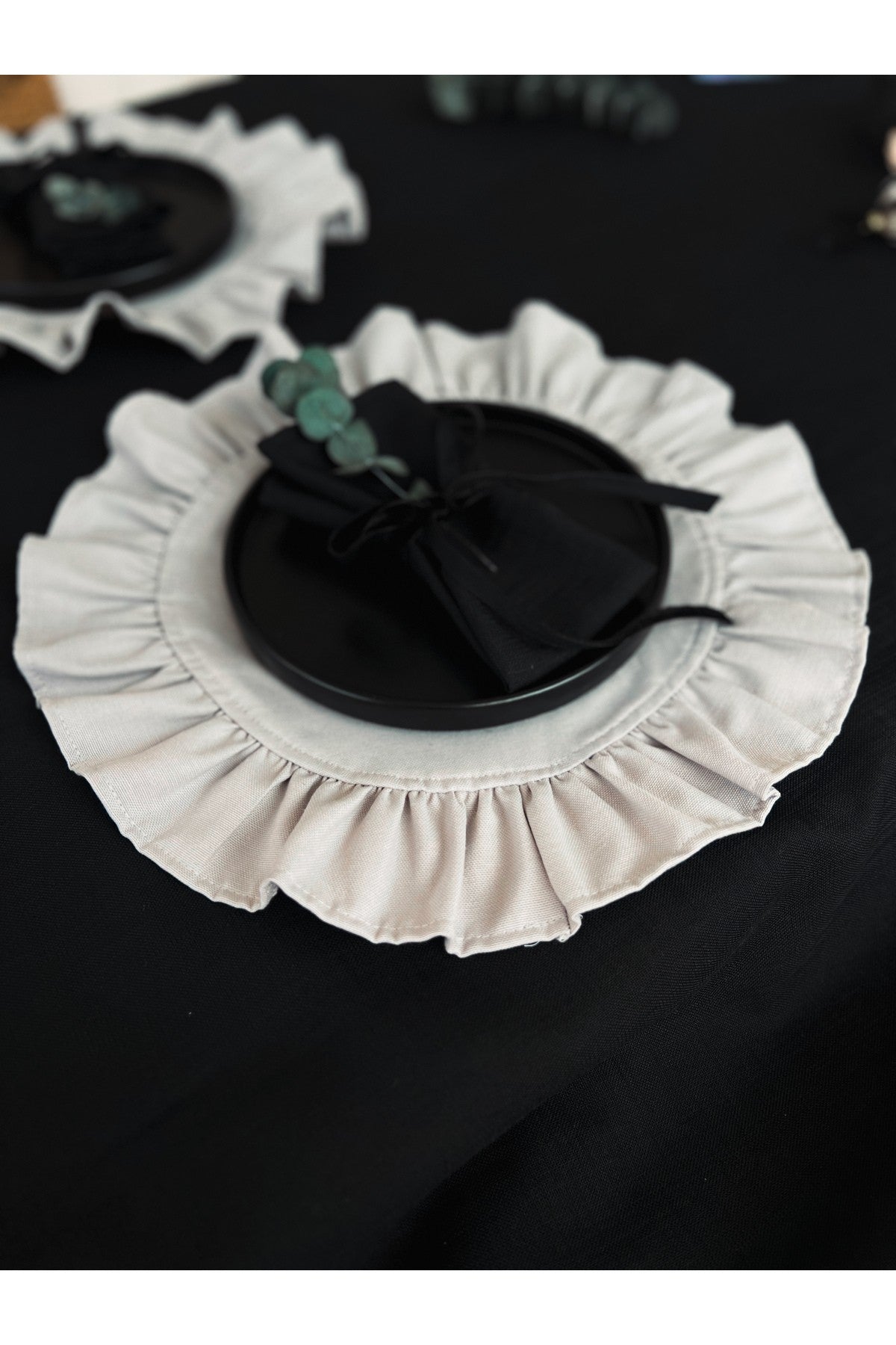 Moonlit Yuvarlak Fırfırlı Keten Supla / Amerikan Servis 4LÜ