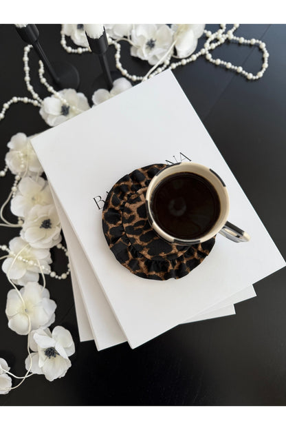 Leopard Yuvarlak Dolgulu Fırfırlı Bardak Altlığı