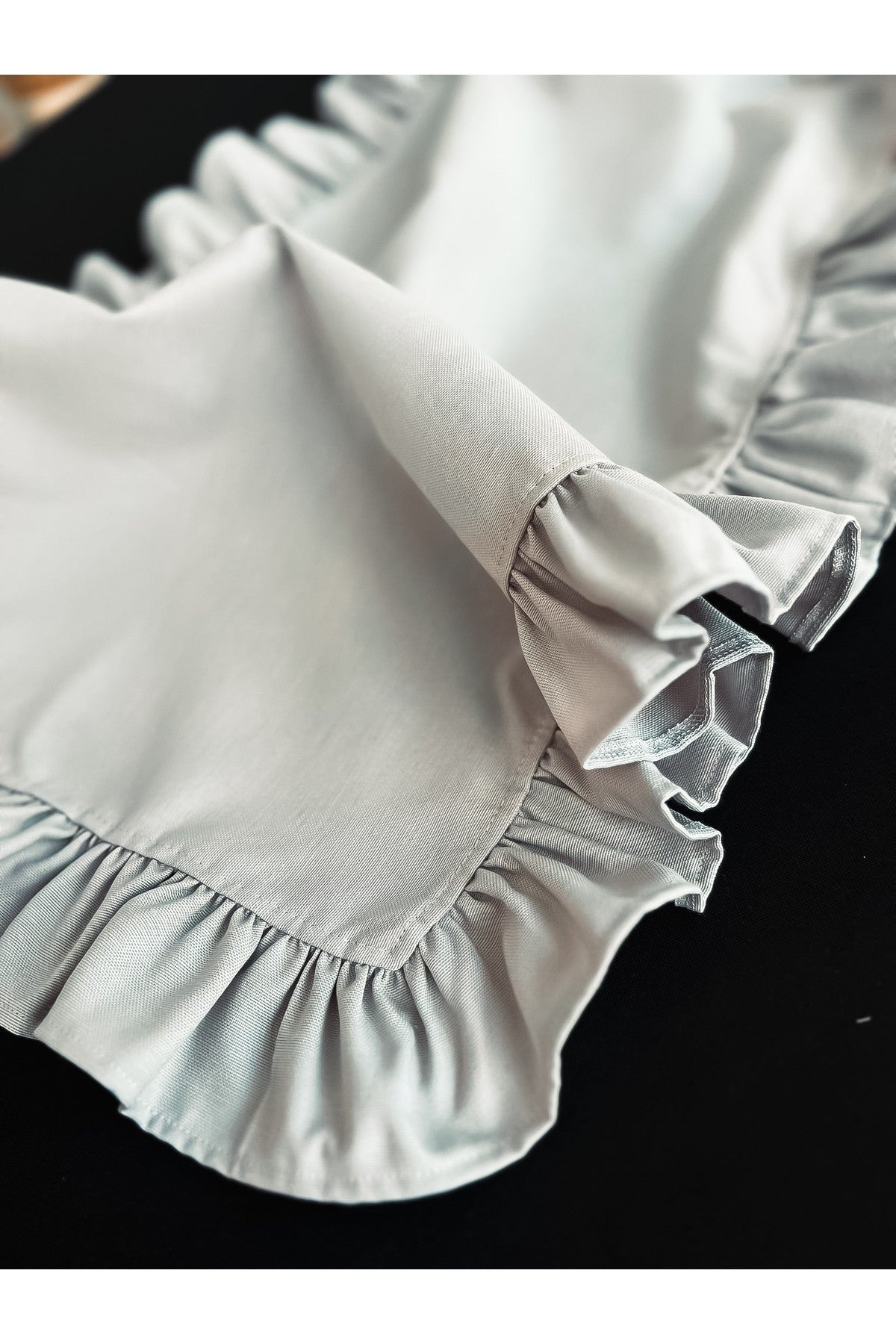 Moonlit Keten Heryeri Fırfırlı Dikdörtgen Runner