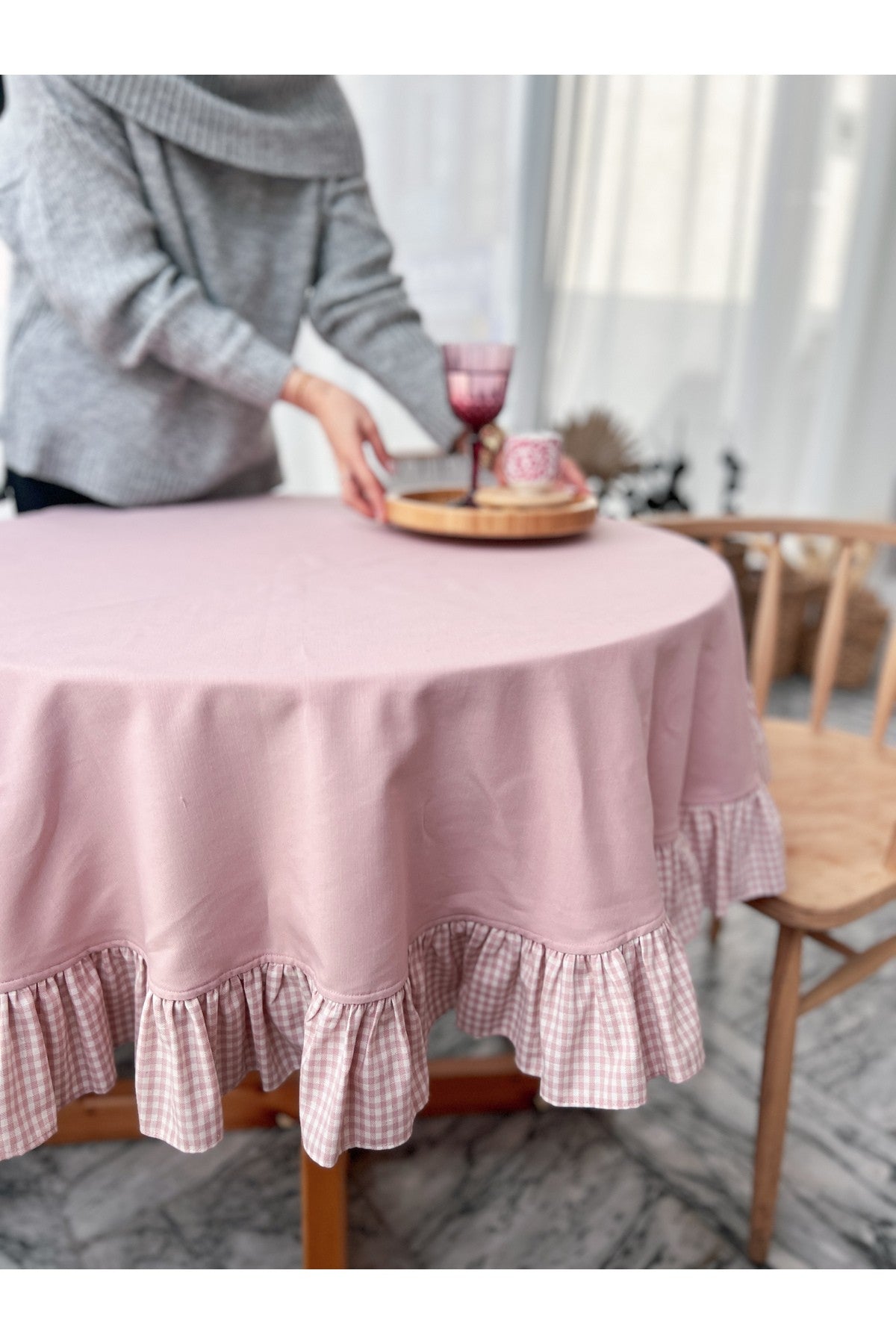 Rosy Keten Fırfırlı Yuvarlak Masa Örtüsü 100X100CM