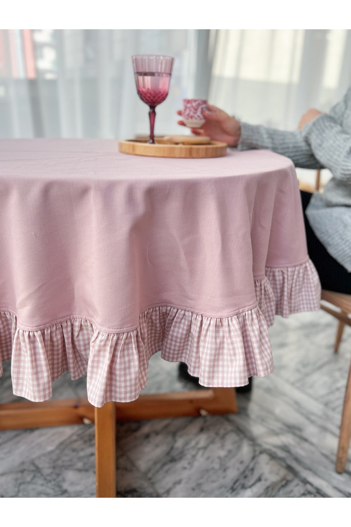 Rosy Keten Fırfırlı Yuvarlak Masa Örtüsü 100X100CM