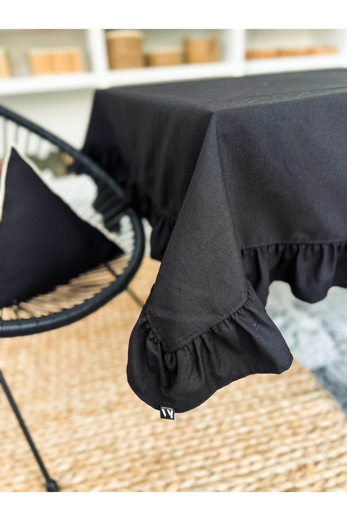 Luna Keten Fırfırlı Masa Örtüsü 100x100cm