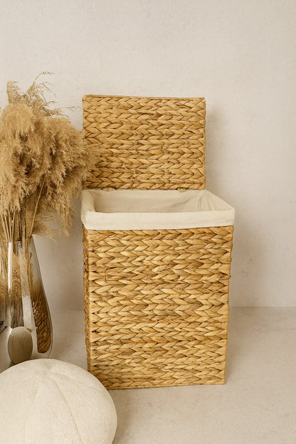 Hasır Su Sümbülü Kapaklı Çamaşır Sepeti / Düzenleyici