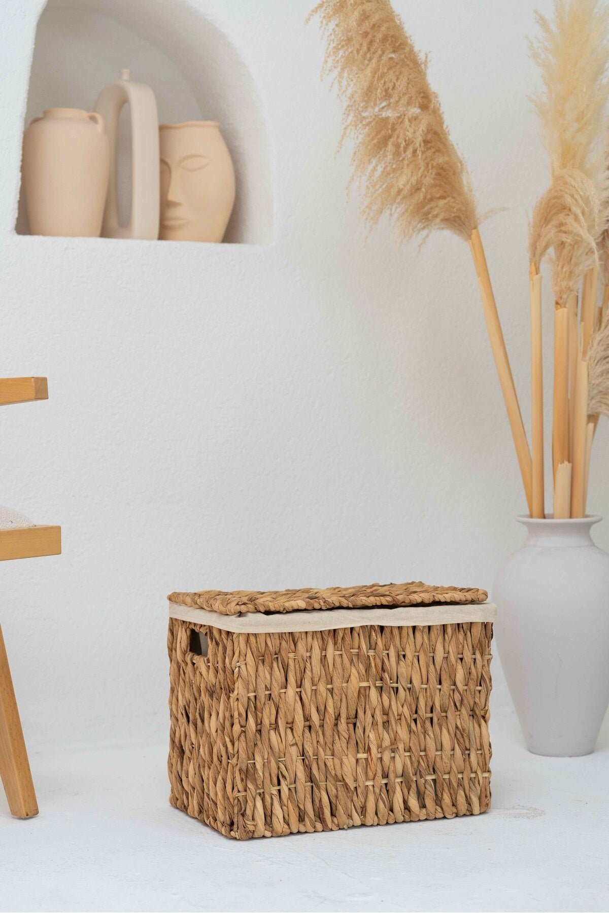 Hasır Su Sümbülü Kapaklı Büyük Boy Sandık Model 56x39x44 cm Düzenleyici/Organizer/Çamaşır Sepeti