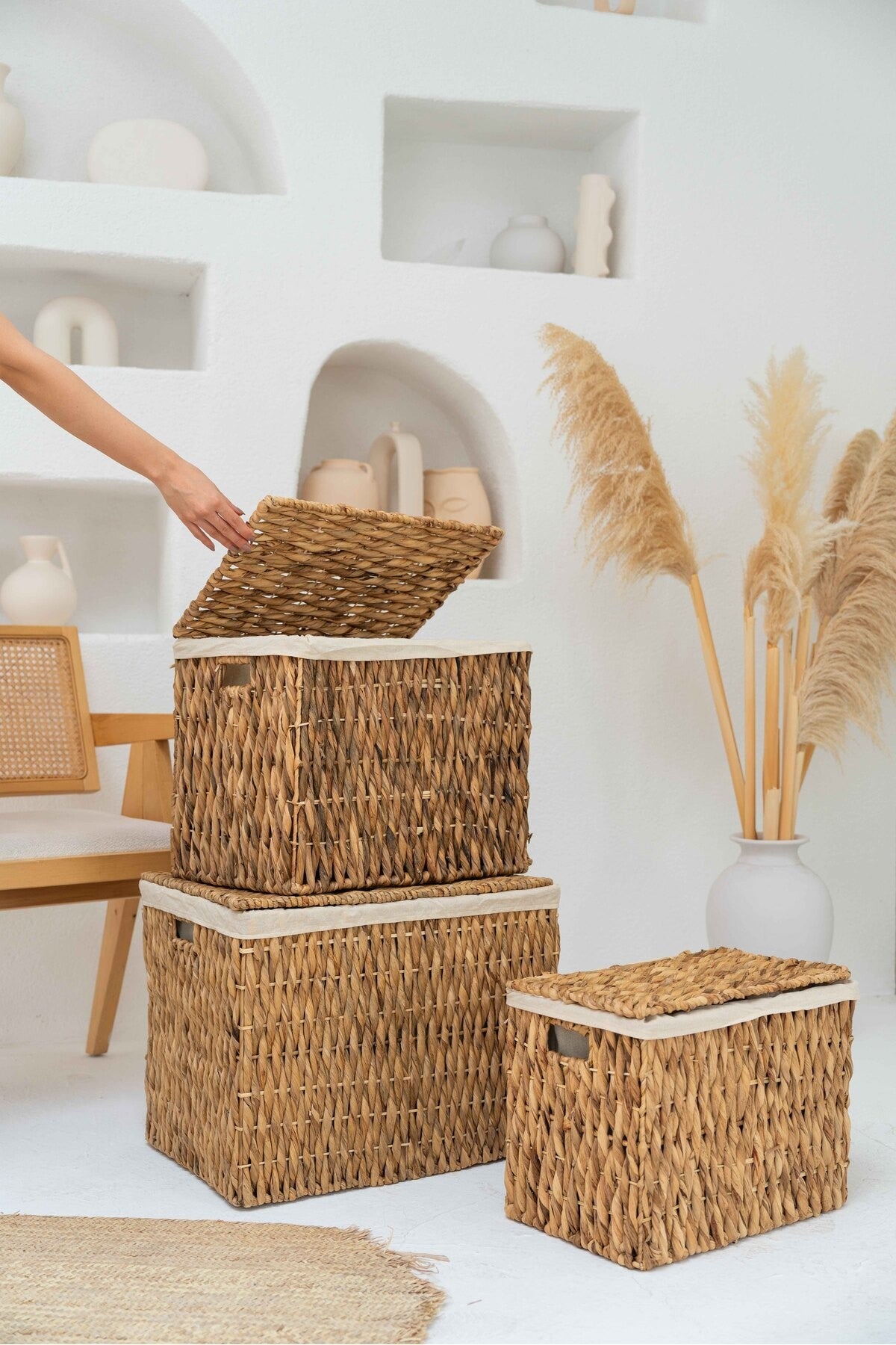 Hasır Su Sümbülü Kapaklı Büyük Boy Sandık Model 56x39x44 cm Düzenleyici/Organizer/Çamaşır Sepeti