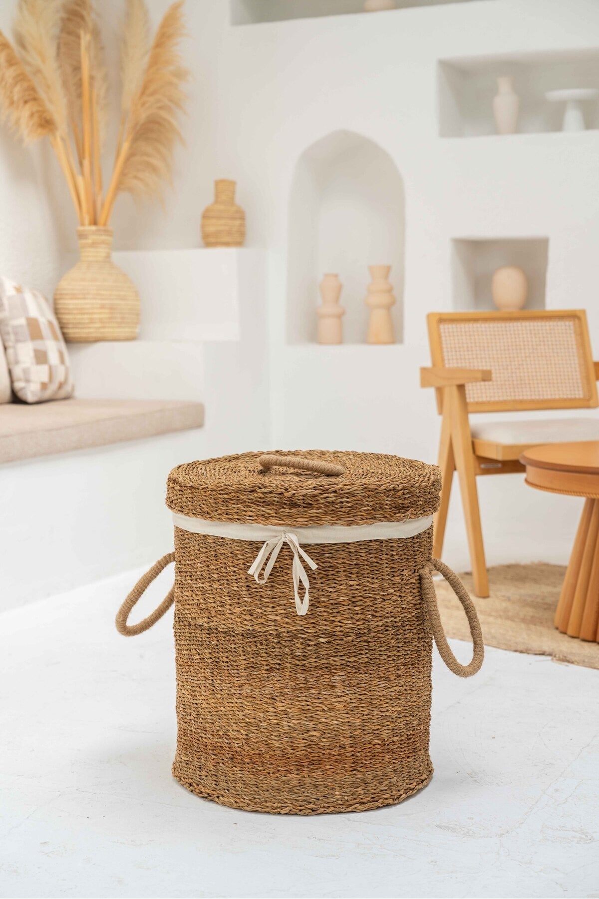 Hasır İç Korumalı Kapaklı Yuvarlak Model Büyük Boy Çamaşır Sepeti