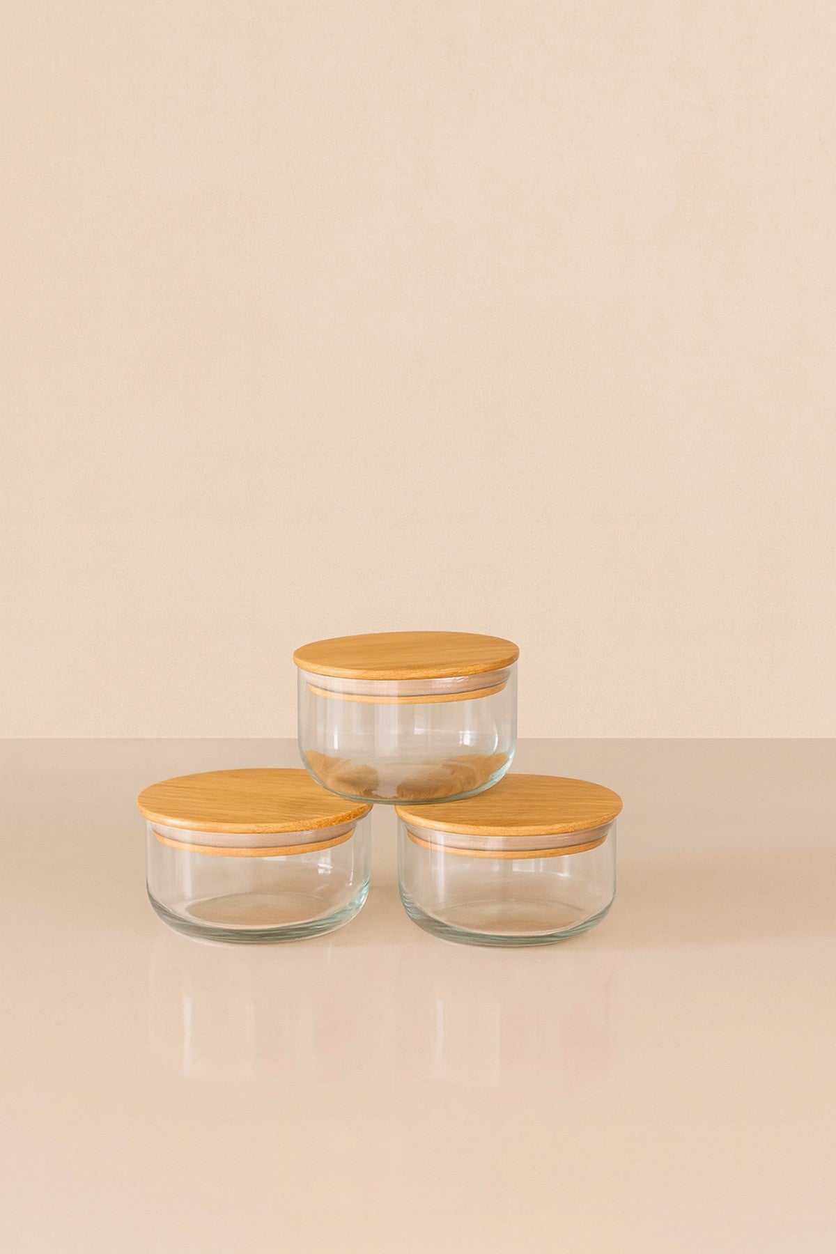 Doğal Bambu Yuvarlak Kapaklı Şeffaf 3’lü Cam Kavanoz Kahvaltılık,Saklama Kabı Ahşap Standlı Set