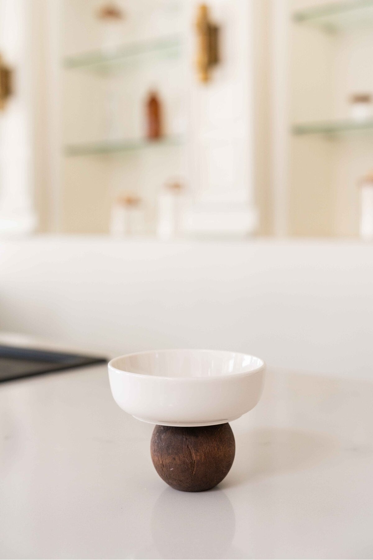 Ahşap Tabanlı Seramik Sunum Kasesi Sunumluk Çerezlik