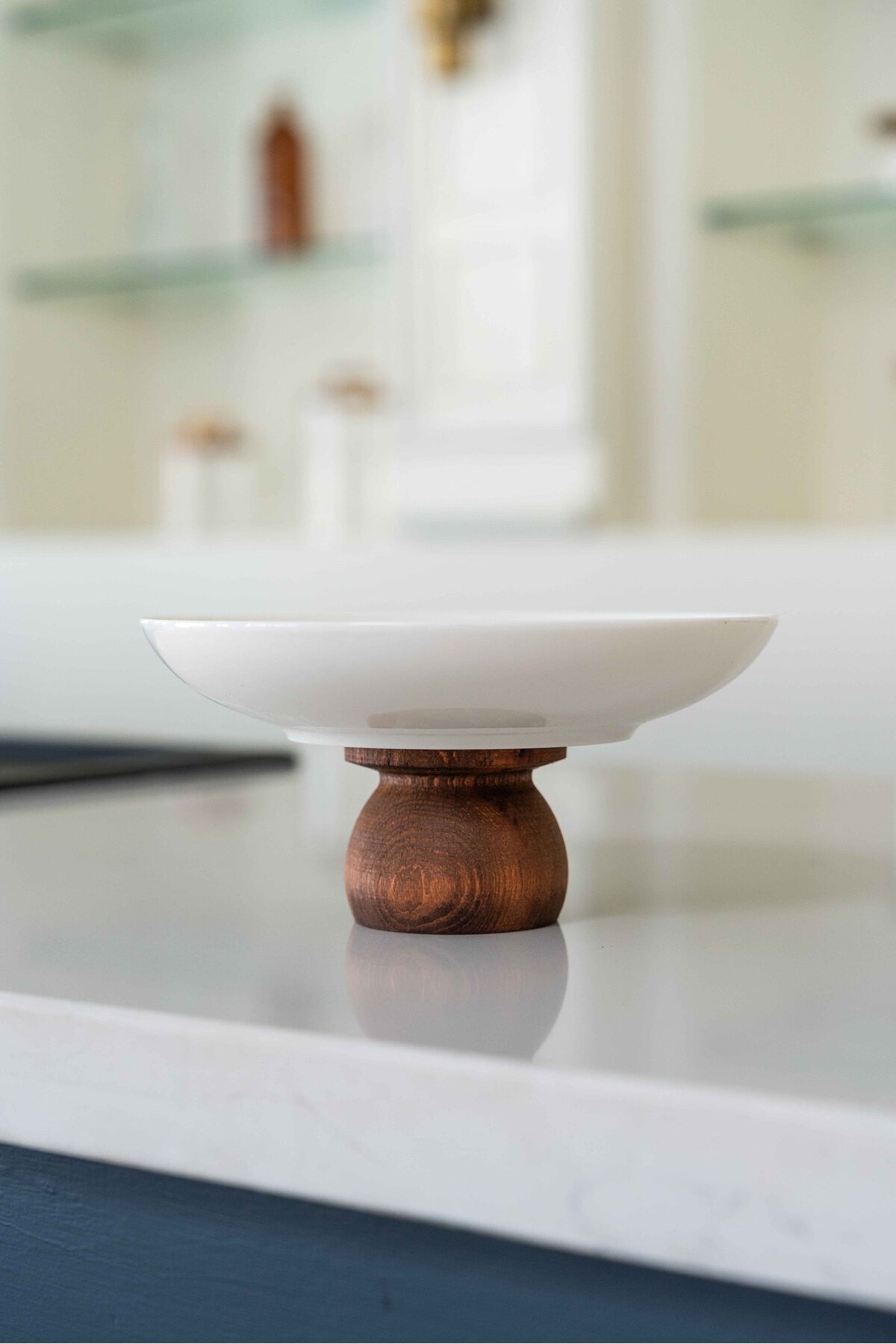 Doğal Ahşap Tabanlı Modern Servis Tabağı