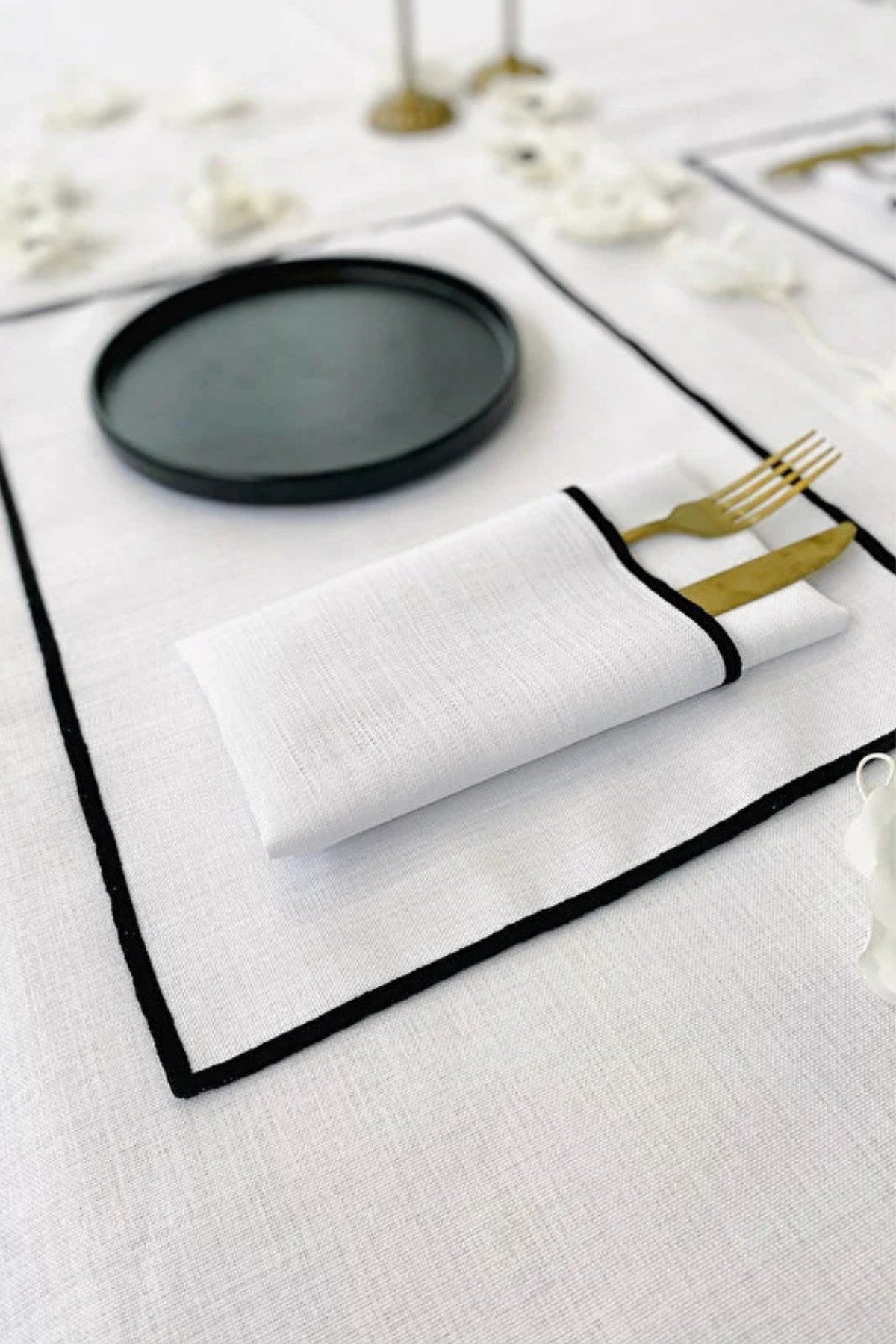 Shine Beyaz Keten Kumaş Siyah Biyeli Dikdörtgen Supla 4LÜ
