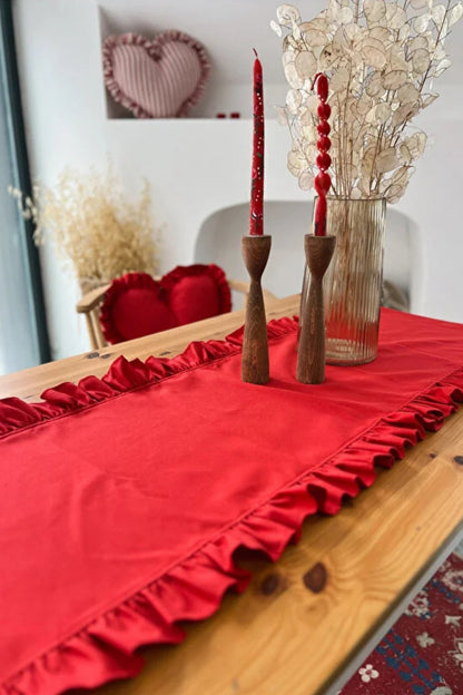 Lovely Serisi Kırmızı Keten Fırfırlı Runner 50x150
