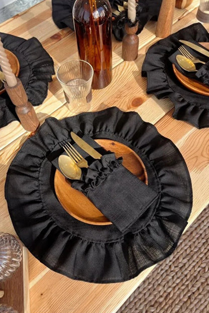 4Lü Siyah Keten Kumaş 3 Bölmeli Fırfır Detaylı Kaşıklık / Çatal-Kaşık-Bıçak Kılıfı